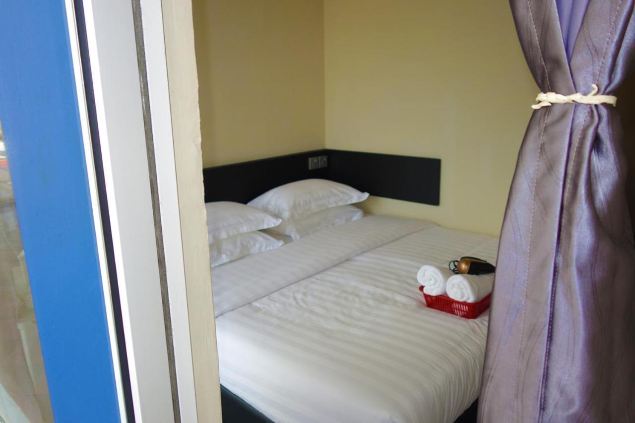 Ae Semporna Guesthouse 极潜旅店 Exterior photo