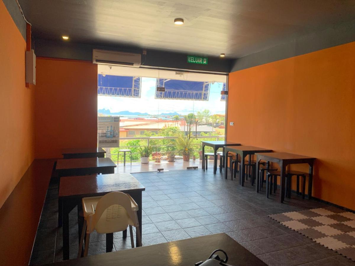 Ae Semporna Guesthouse 极潜旅店 Exterior photo